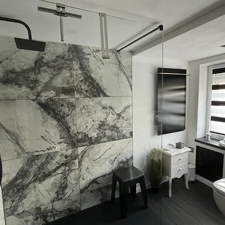 Kalles Tochter شقة